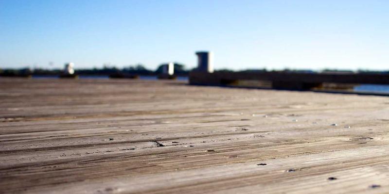 化工产品与化学品供应：精细化工原材料如何成为电子半导体行业的隐形支柱